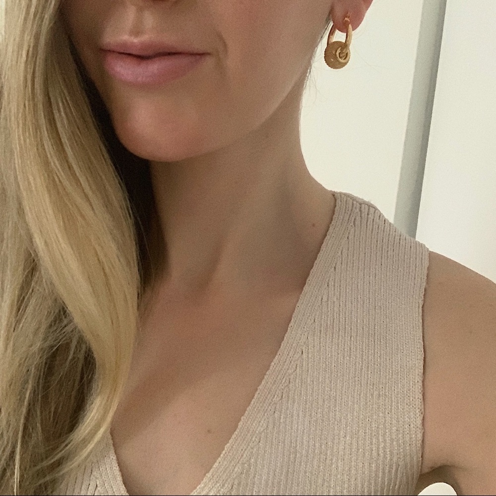 SoldOut11thStreet - Picture 3 of 4